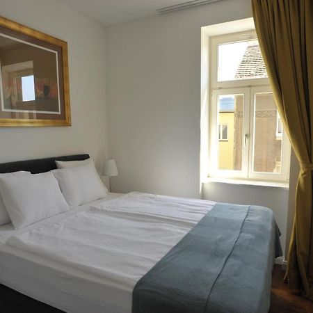 Apartment Lutetia ซาเกร็บ ภายนอก รูปภาพ
